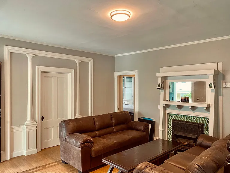 146 Governor St #1 — Photo 7