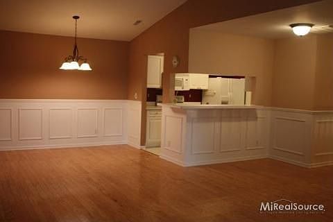 2nd image of 44865 Marigold Dr