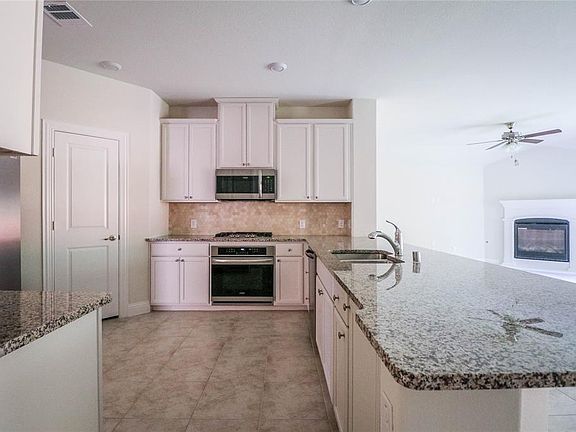 2nd image of 1103 Freestone Dr