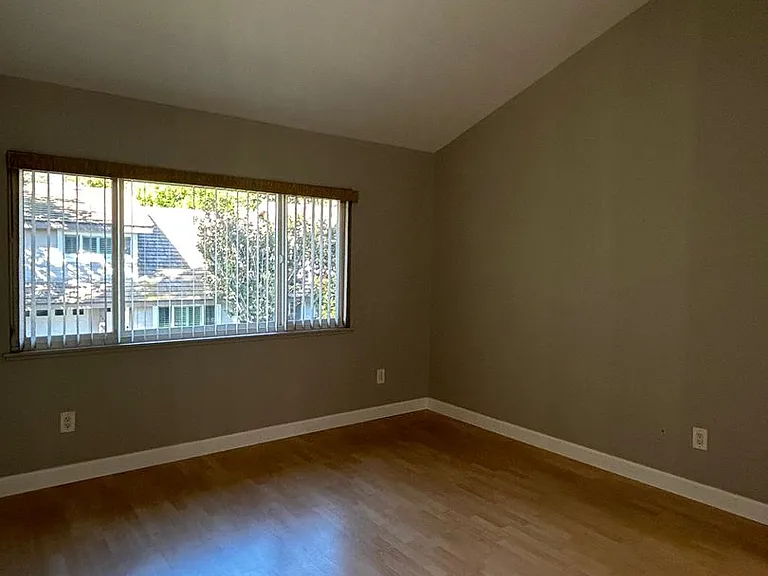 467 Bay Meadows Way — Photo 20