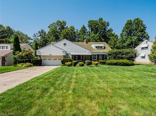 15821 Cleviden Rd, East Cleveland, OH 44112