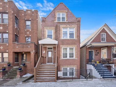 2215 W Medill Ave, Chicago, IL, 60647