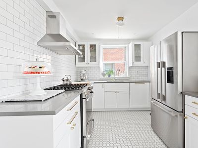 131 74th St APT 1F, Brooklyn, NY, 11209