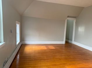 35 Chestnut St FLOOR 2, Malden, MA 02148