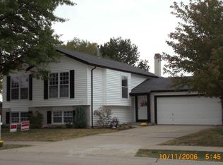 1131 Spencer Rd, Saint Peters, MO 63376