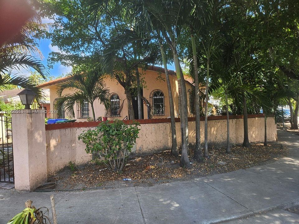 1st image of 2054 SW 5th St