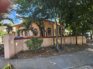 West Shenandoah, Miami, FL 33135