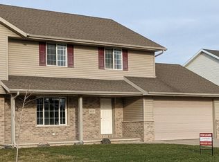 1007 Northwood Dr, Seymour, WI 54165