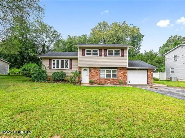 58 Villanova Drive, Jackson, NJ 08527