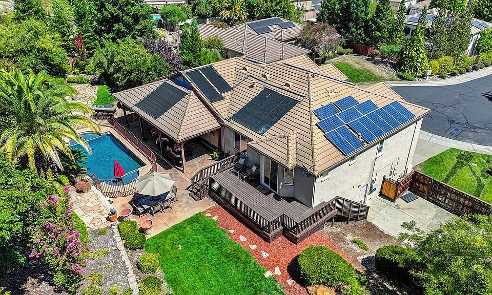 1st image of 6813 Helstone Ct