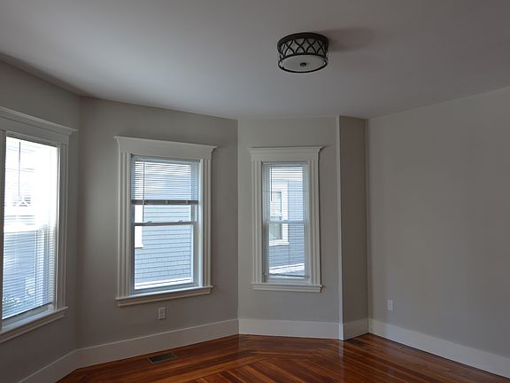 2nd image of 58 Bromfield Rd #1