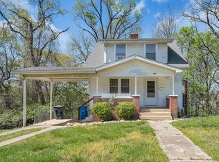 901 Mountain View Ter SW, Roanoke, VA 24015