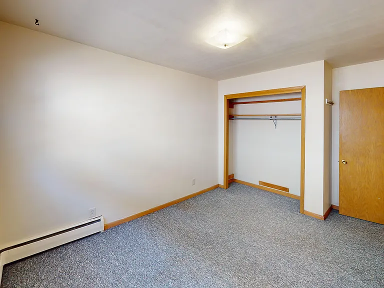 #7 Bedroom 2 #7 Bedroom 2