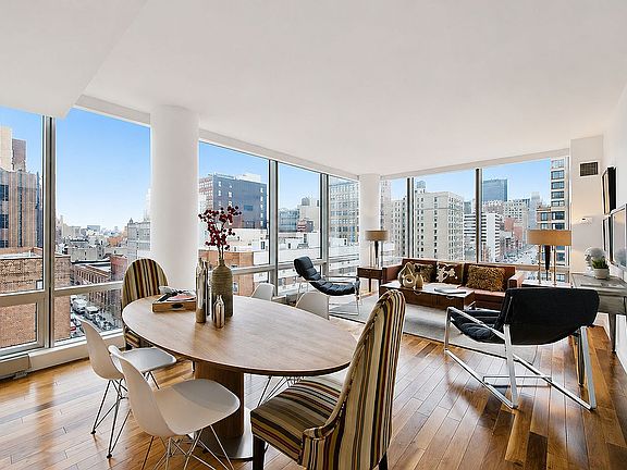 2nd image of 166 W 18th St APT 8B
