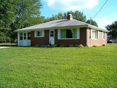 1st image of 420 Lorelei Dr W