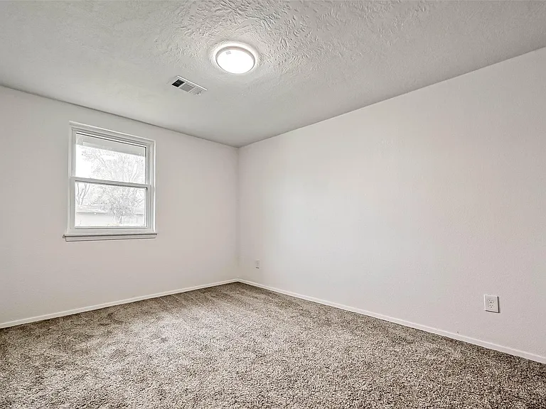 4418 Knotty Oaks Trl — Photo 31