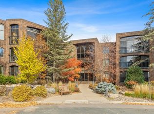 5601 Dewey Hill Rd APT 115, Edina, MN 55439