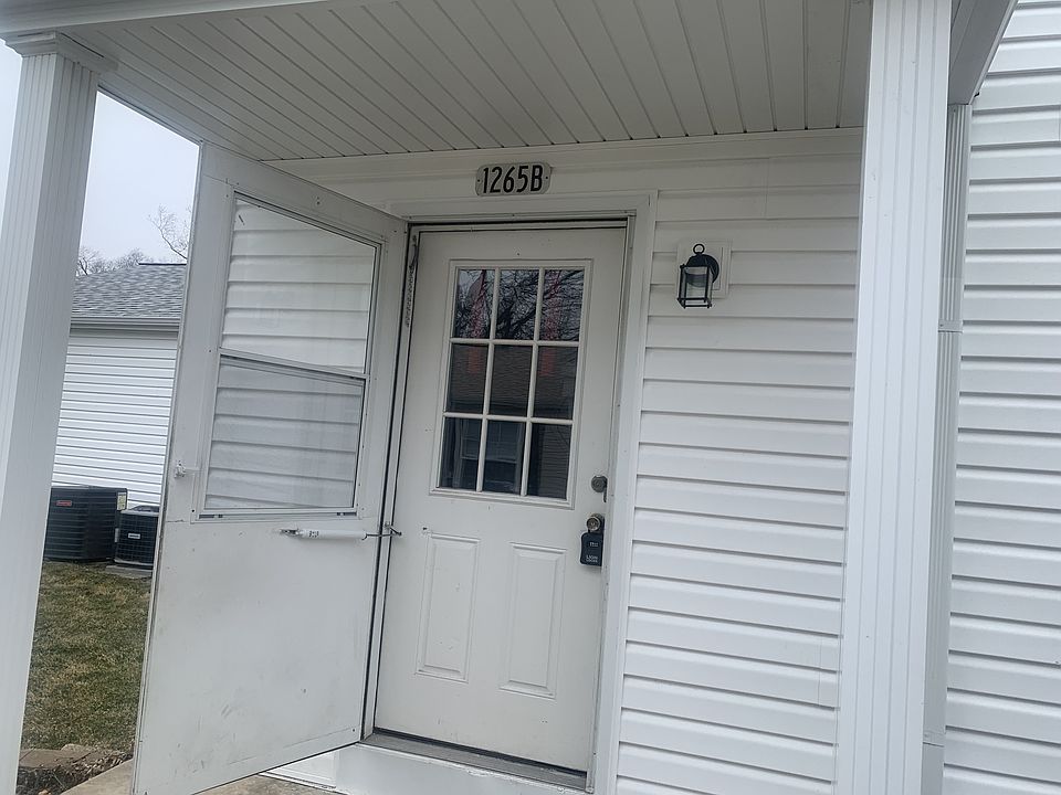 1st image of 1265 Prairie Ave Unit B