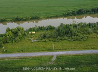 1 Eleven, Alfred And Plantagenet, ON K0B1L0