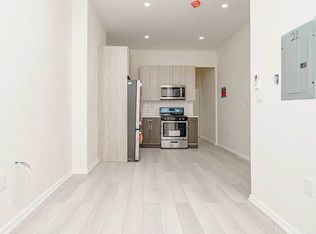696 Hancock St #3A, Brooklyn, NY 11233