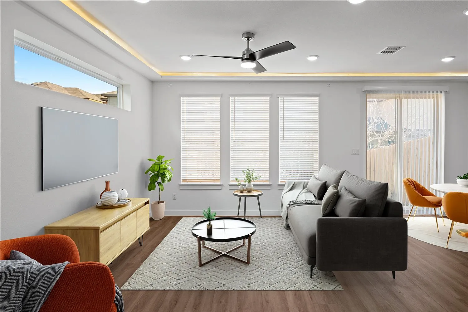 3 bed, 2.5 bath, 1350 sqft, $1,950 — Photo 4