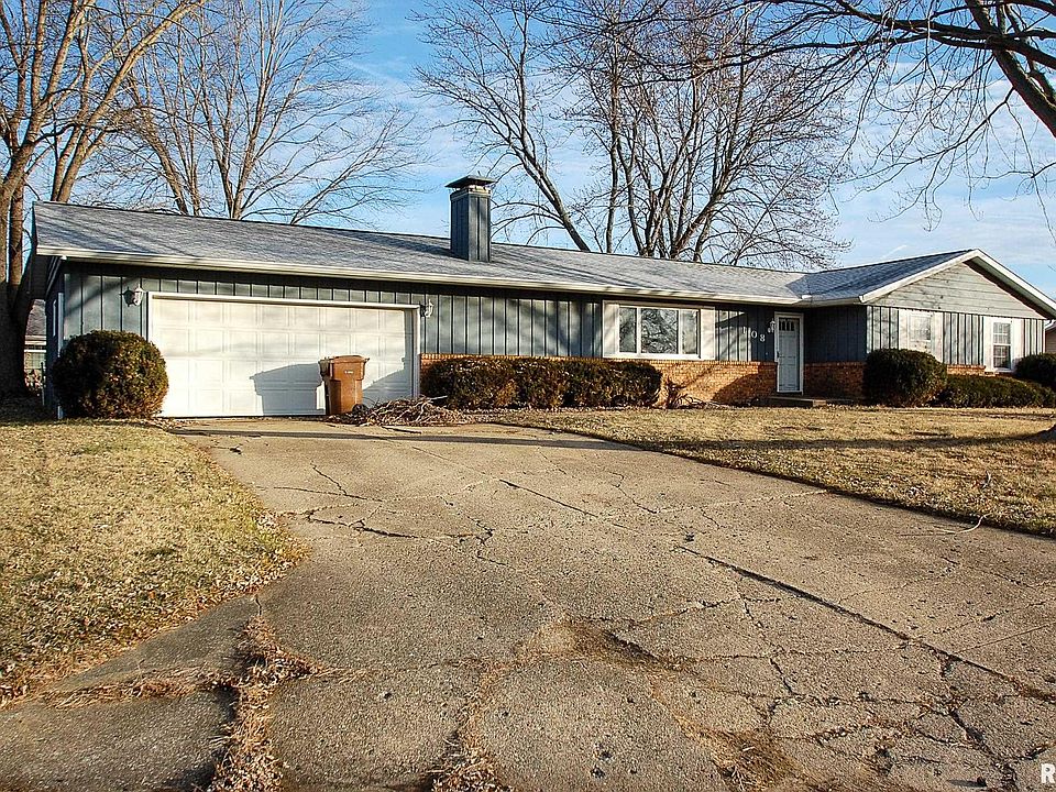 2nd image of 108 Faith Ct