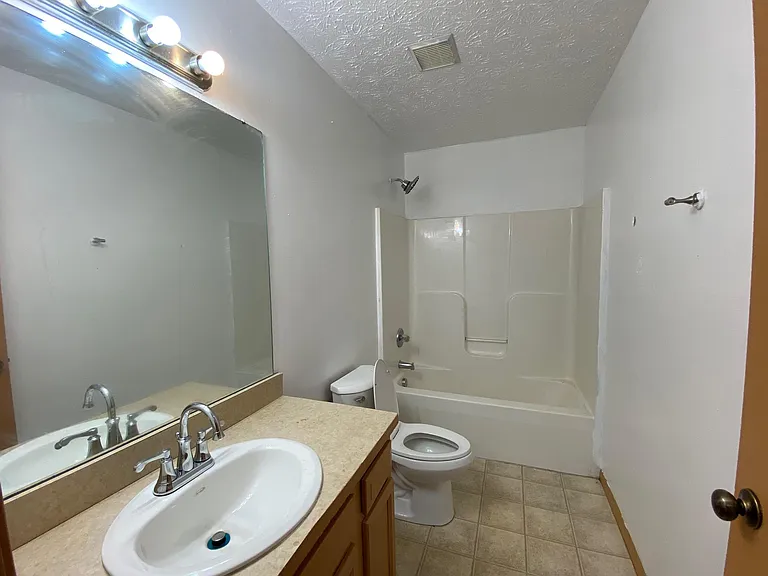 83 Alfaretta Ave — Photo 4