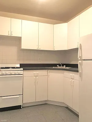 Rented by Corcoran | media 16