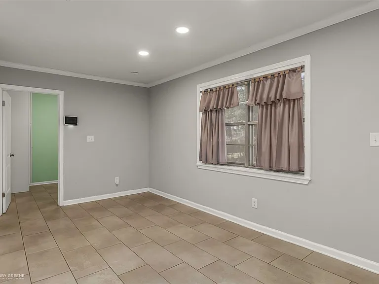 9346 Shartel Dr — Photo 17