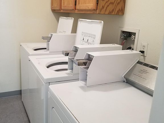 3rd image of 1623 W Park Ave APT 4