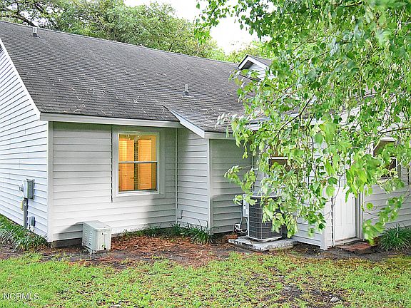 2nd image of 1503 B Princeton Lane