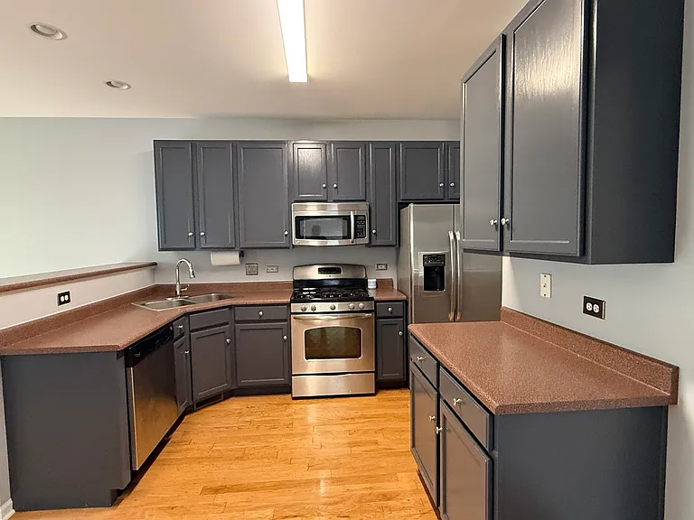 2250 Stoughton Dr #2250 — Photo 15