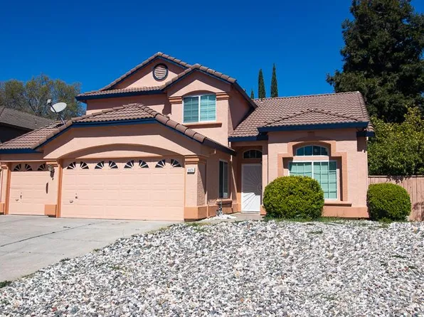 8679 Bouvardia Ct, Elk Grove, CA 95624