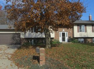 806 Crestview Dr, Traer, IA 50675