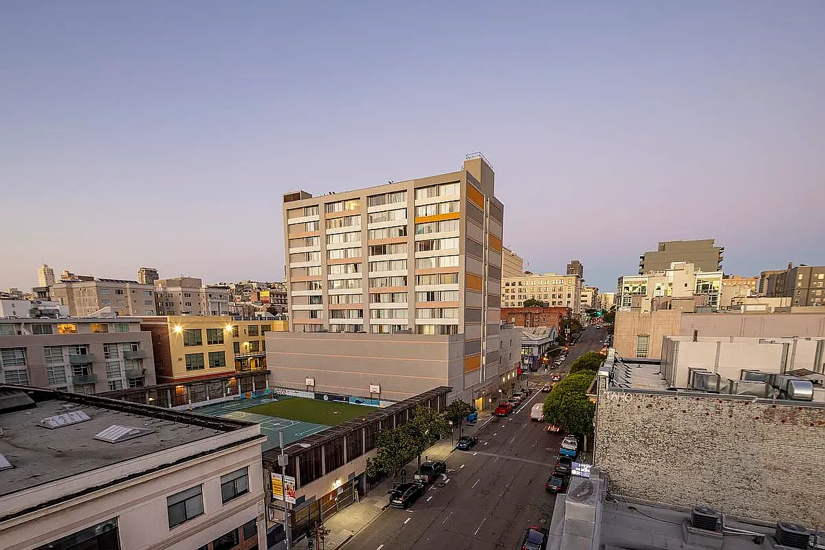 ArtHaus Terraces — Photo 1