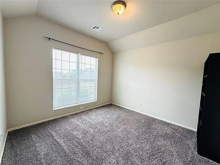 7316 S Joshua Ave — Photo 15
