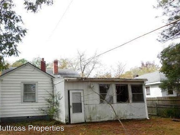 2nd image of 605 S Pine St
