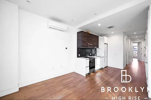 Rented by Brooklyn High Rise LLC | media 5