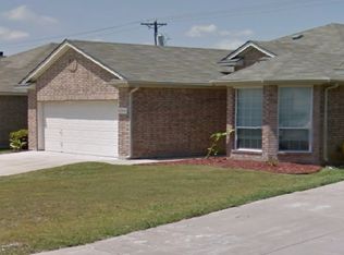 608 Caravan Dr, Fort Worth, TX 76131