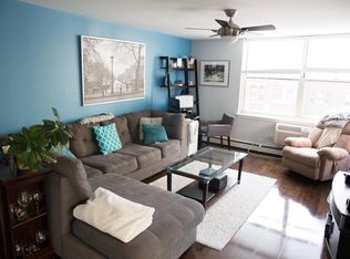 3033 N Sheridan Rd APT 1011, Chicago, IL 60657