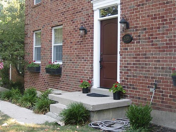 2nd image of 5201 Pebble Brook Dr