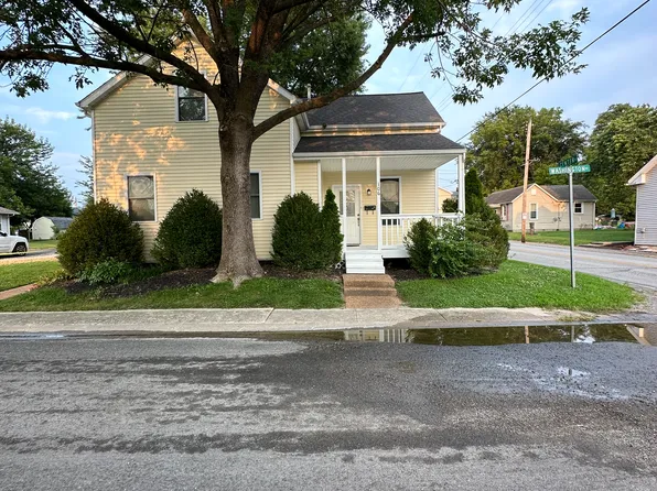 106 S Washington St, Troy, IL 62294