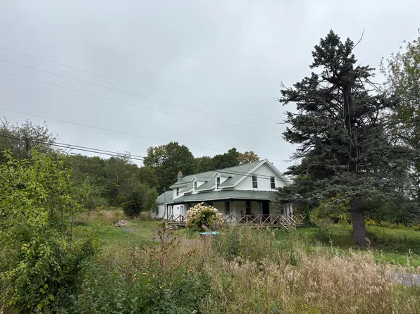 599 Patent Rd, Peru, NY 12972