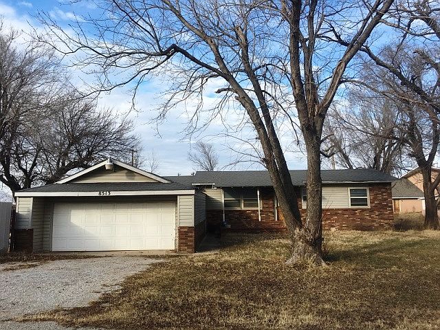 1st image of 8513 NE 35th St