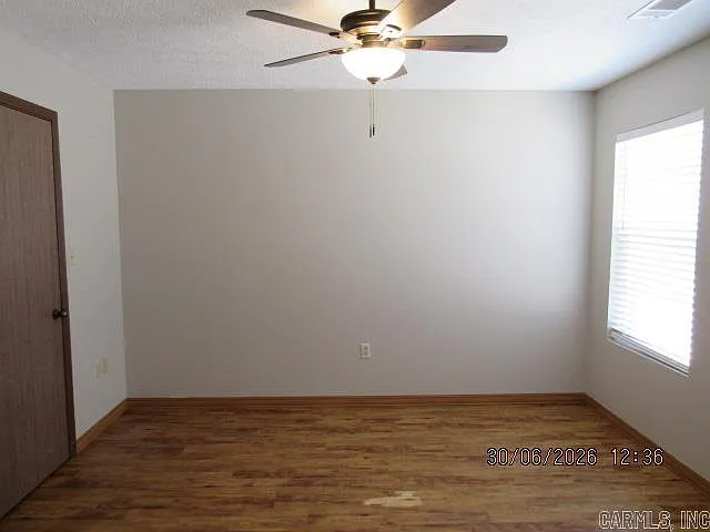 720 E German Ln #10 — Photo 11