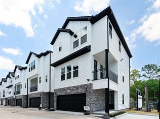 712 W Donovan St #B, Houston, TX 77091