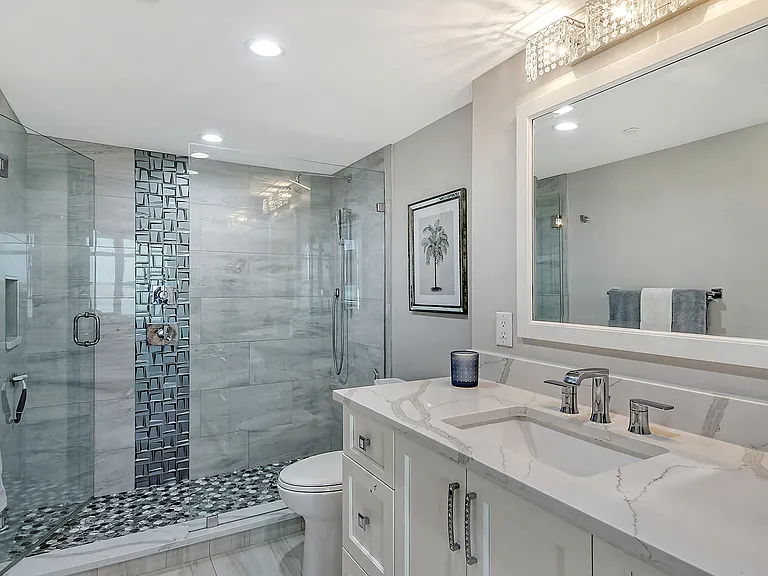 888 Boulevard Of The Arts — Photo 26