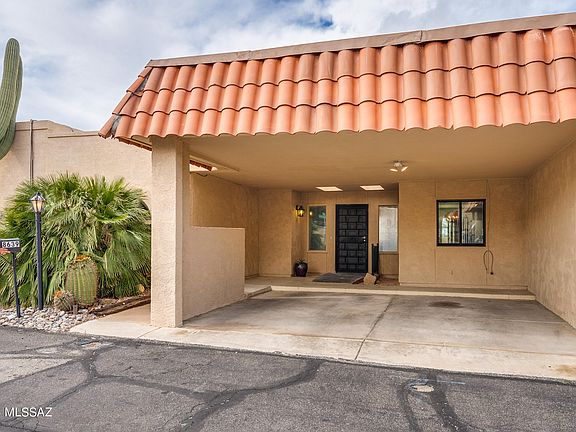 2nd image of 8639 N Avenida Amatista