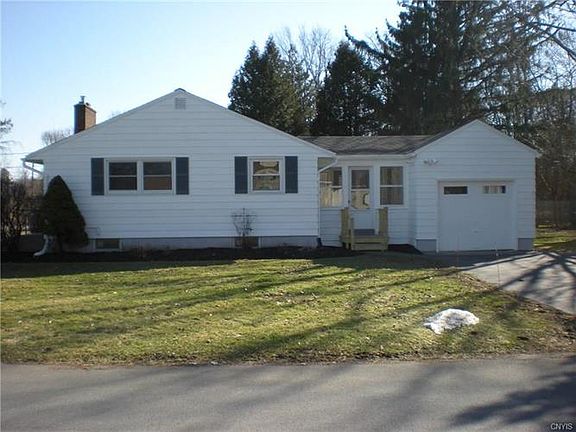 5th image of 109 Fayette Dr