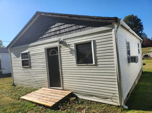 306 High St, Coal Grove, OH 45638